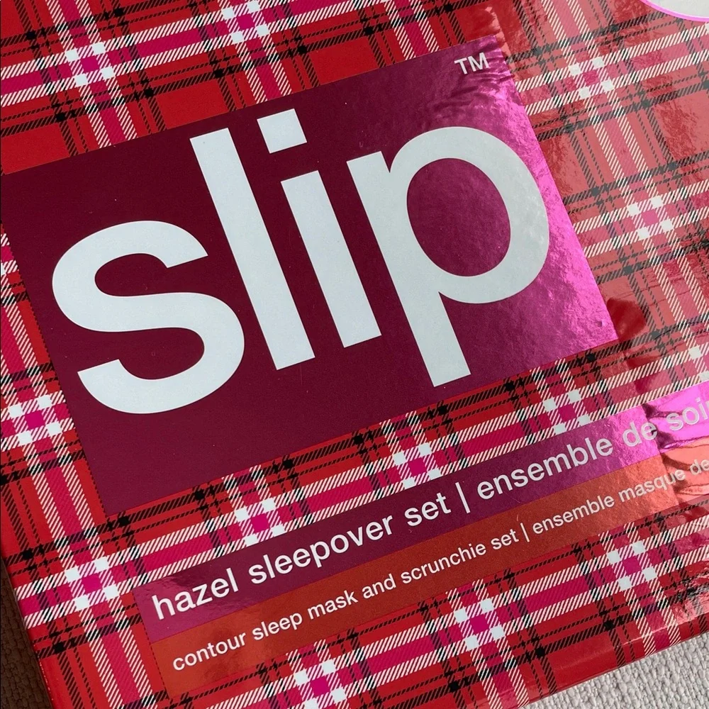 SLIP Hazel Beauty Sleepover Set (Limited Edition) - Picture 5 of 13